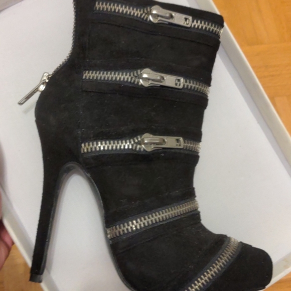 Zipper heels - Picture 2 of 3